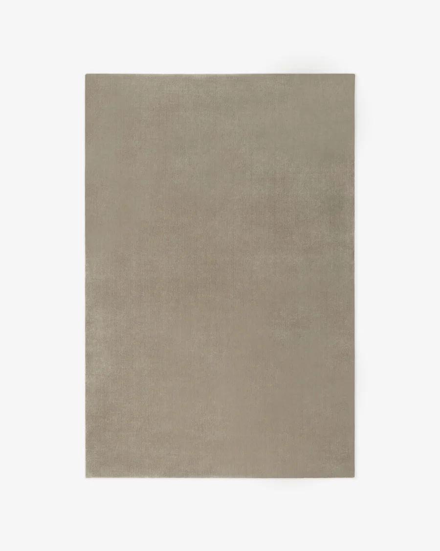Velvet Pebble wool rug
